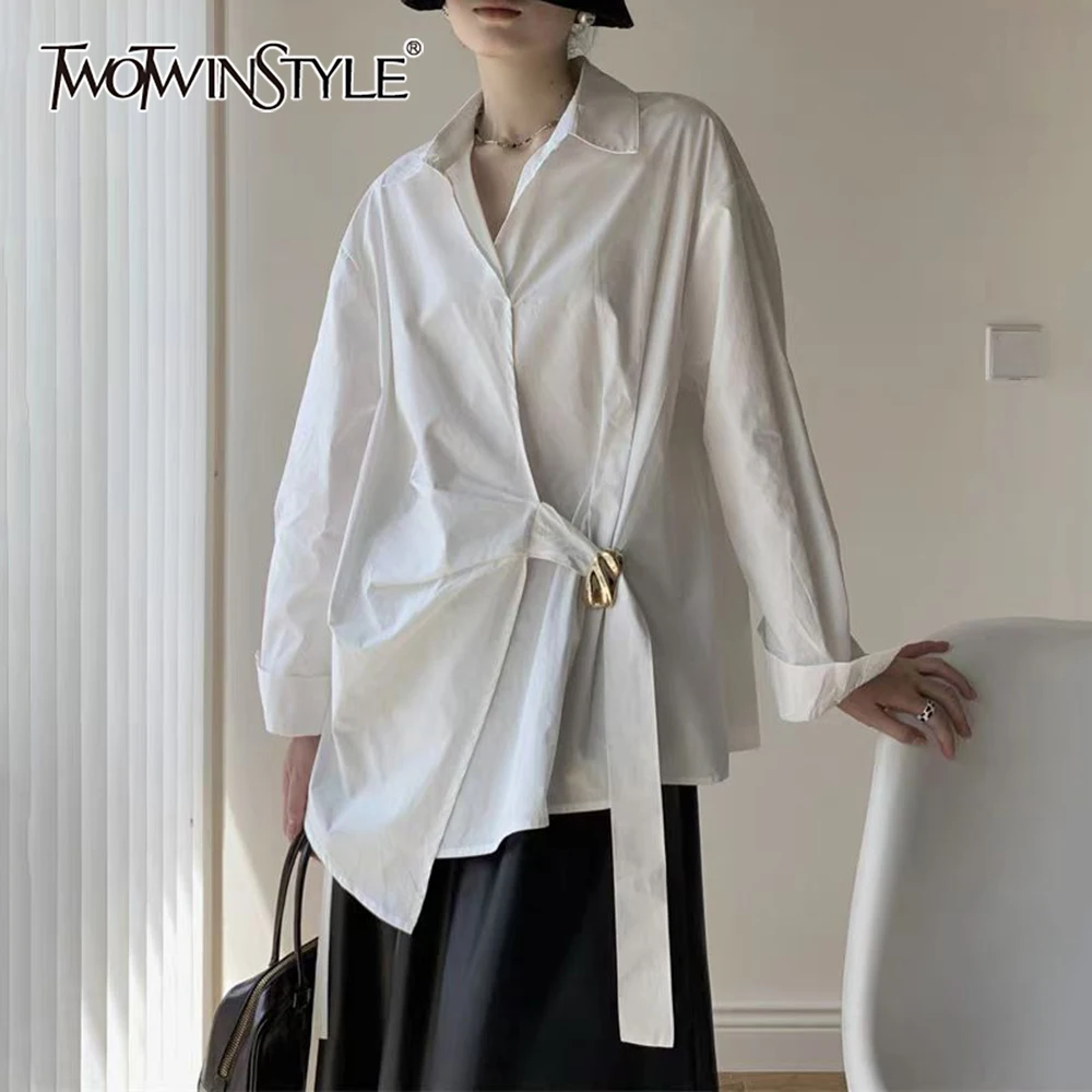 TWOTWINSTYLE Solid Spliced Lace Up Basics Shirt Female Lapel Long Sleeve Loose Casual Lazy Women's Shirts Autumn Fashion Style
TWOTWINSTYLE Solid Spliced Lace Up Basics Shirt Female Lapel Long Sleeve Loose Casual Lazy Women's Shirts Autumn Fashion Style