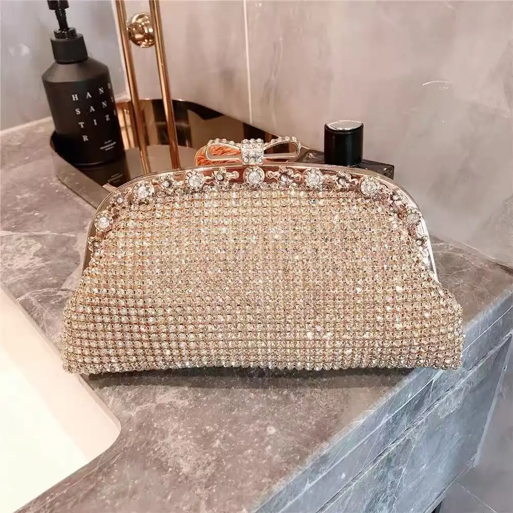 Wedding banquet clutch bag Women's diamond-encrusted dinner bag with cheongsam handbag High-quality dress handbag Rhinestone bag
Wedding banquet clutch bag Women's diamond-encrusted dinner bag with cheongsam handbag High-quality dress handbag Rhinestone bag
