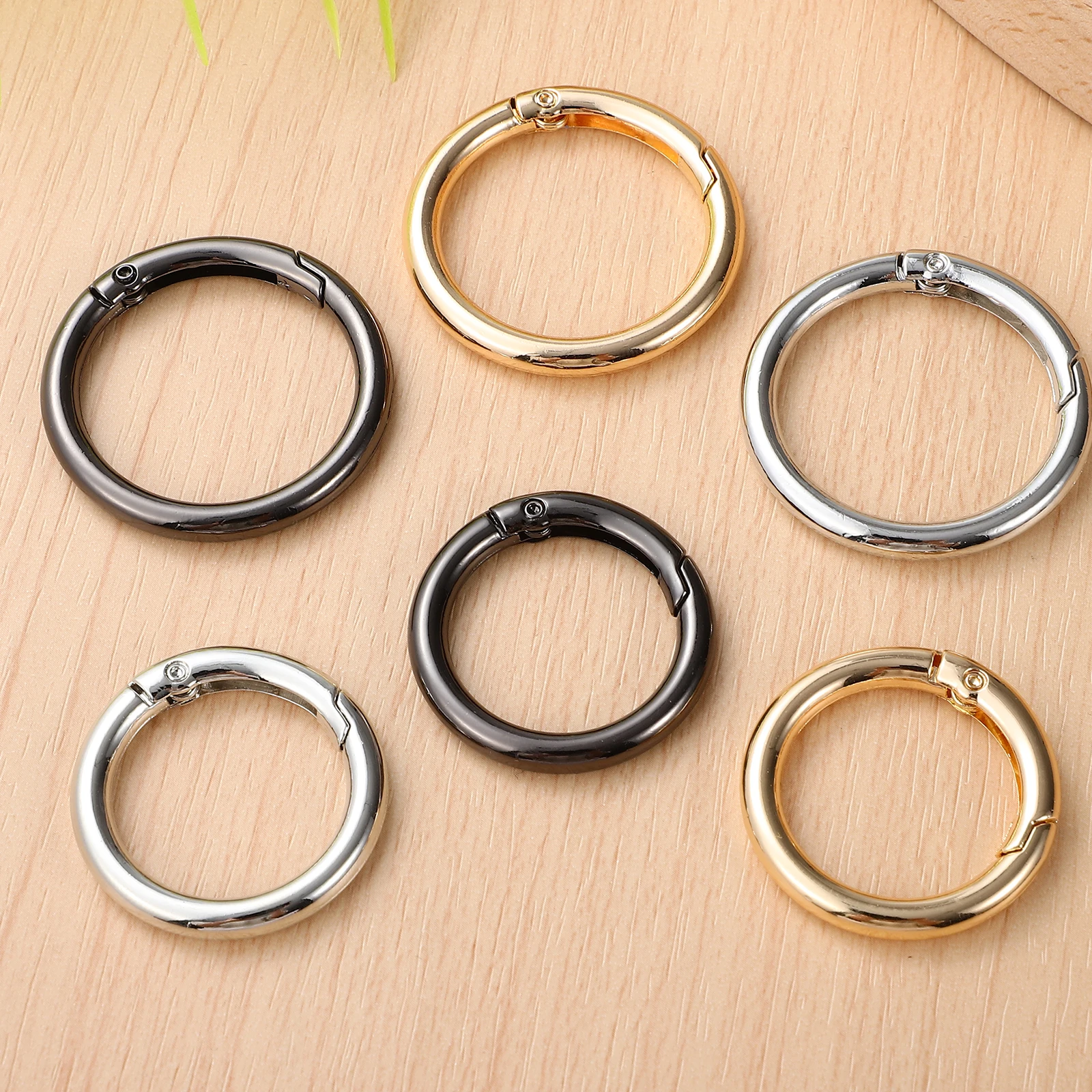 30 Pcs Luggage Buckle Round Carabiner Keyring Tiny Clip Clasp Keychain Circle Metal
30 Pcs Luggage Buckle Round Carabiner Keyring Tiny Clip Clasp Keychain Circle Metal