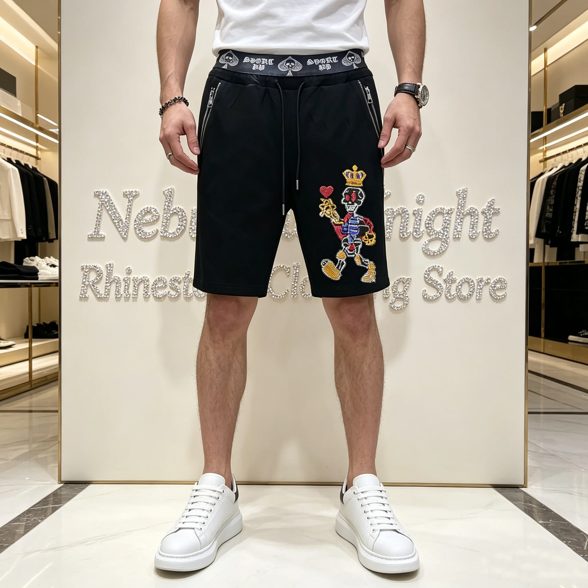 Men Designer Style Rhinestone Sports Shorts European Casual Drawstring Waist Zipper Pocket Running Beach Wear Shorts
Men Designer Style Rhinestone Sports Shorts European Casual Drawstring Waist Zipper Pocket Running Beach Wear Shorts