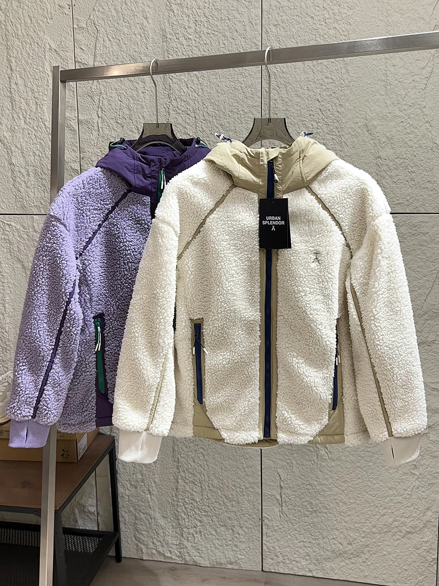 Outdoor Youth Thickened Warm Lamb Fur Hooded Cardigan Fleece Jacket Standard Fit Long Sleeve Zipper Closure Cleanfit Style
Outdoor Youth Thickened Warm Lamb Fur Hooded Cardigan Fleece Jacket Standard Fit Long Sleeve Zipper Closure Cleanfit Style