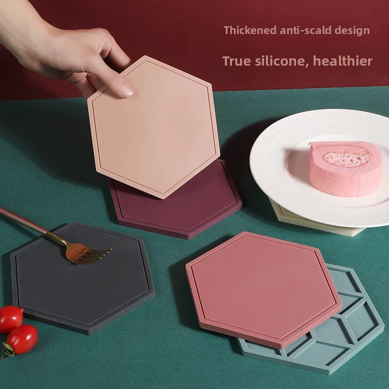 Thiened Silicone Heat Resistant Pad Nordic Sle Home Use Anti-Scalding Dining Table Mat Waterproof Oilproof Pot Cup Bowl Mat
Thiened Silicone Heat Resistant Pad Nordic Sle Home Use Anti-Scalding Dining Table Mat Waterproof Oilproof Pot Cup Bowl Mat