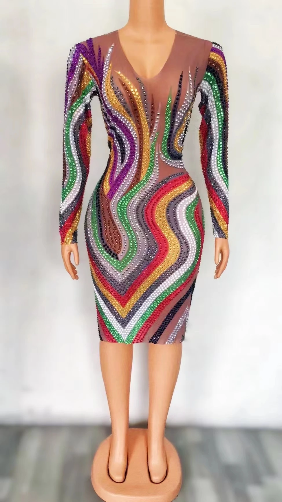 European And American Fashion ColorHandmade Perspective Water Diamond EveningModel Dress Party Long Skirt A066
European And American Fashion ColorHandmade Perspective Water Diamond EveningModel Dress Party Long Skirt A066