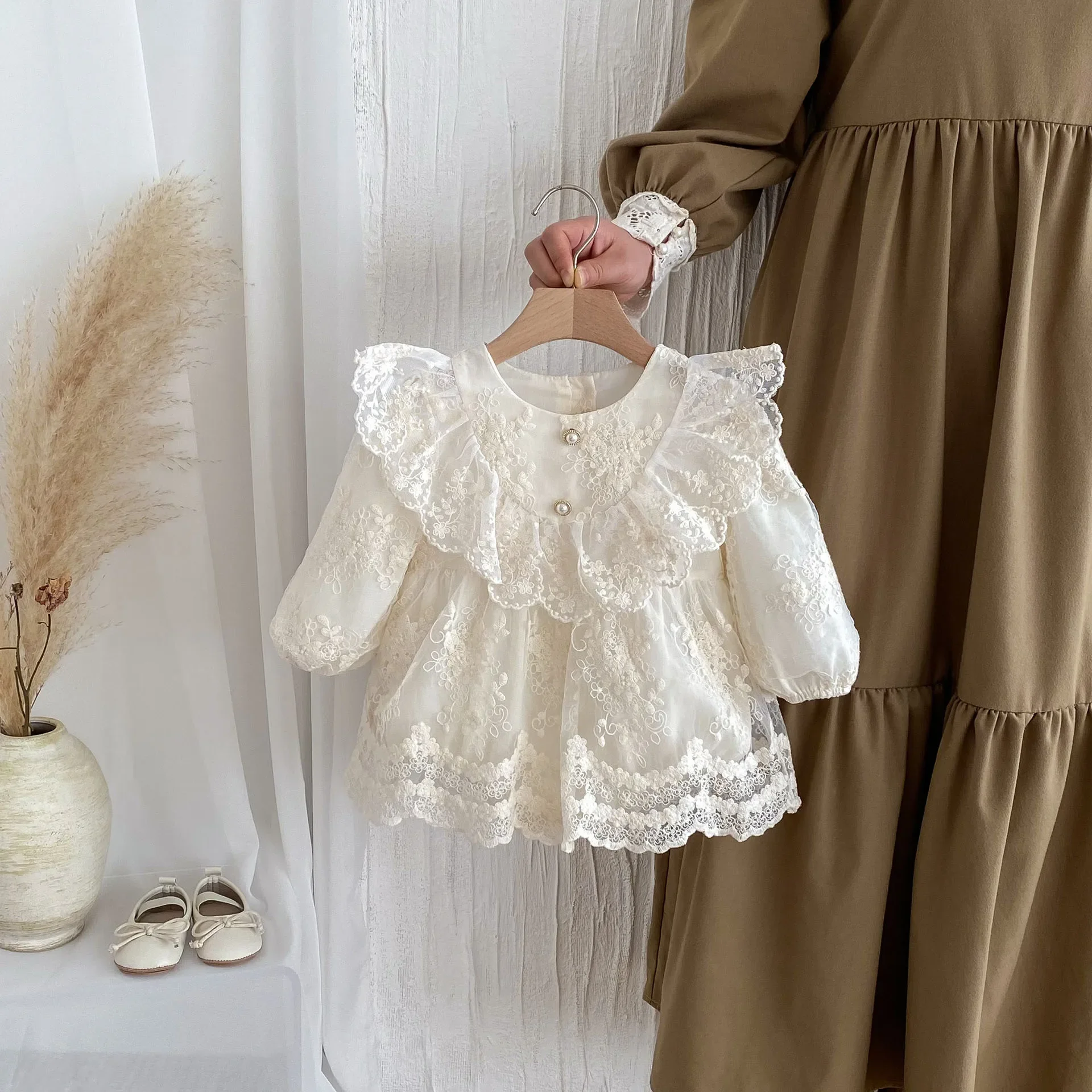 Baby Clothes Bag Fart Clothes 2025 Autumn Korean Baby Girl's Romper Dress Princess Climbing Clothes
Baby Clothes Bag Fart Clothes 2025 Autumn Korean Baby Girl's Romper Dress Princess Climbing Clothes
