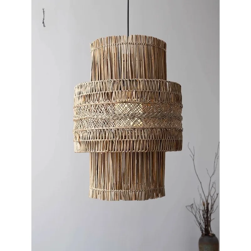 Homestay chandelier, hand-woven rattan and bamboo lamp
Homestay chandelier, hand-woven rattan and bamboo lamp