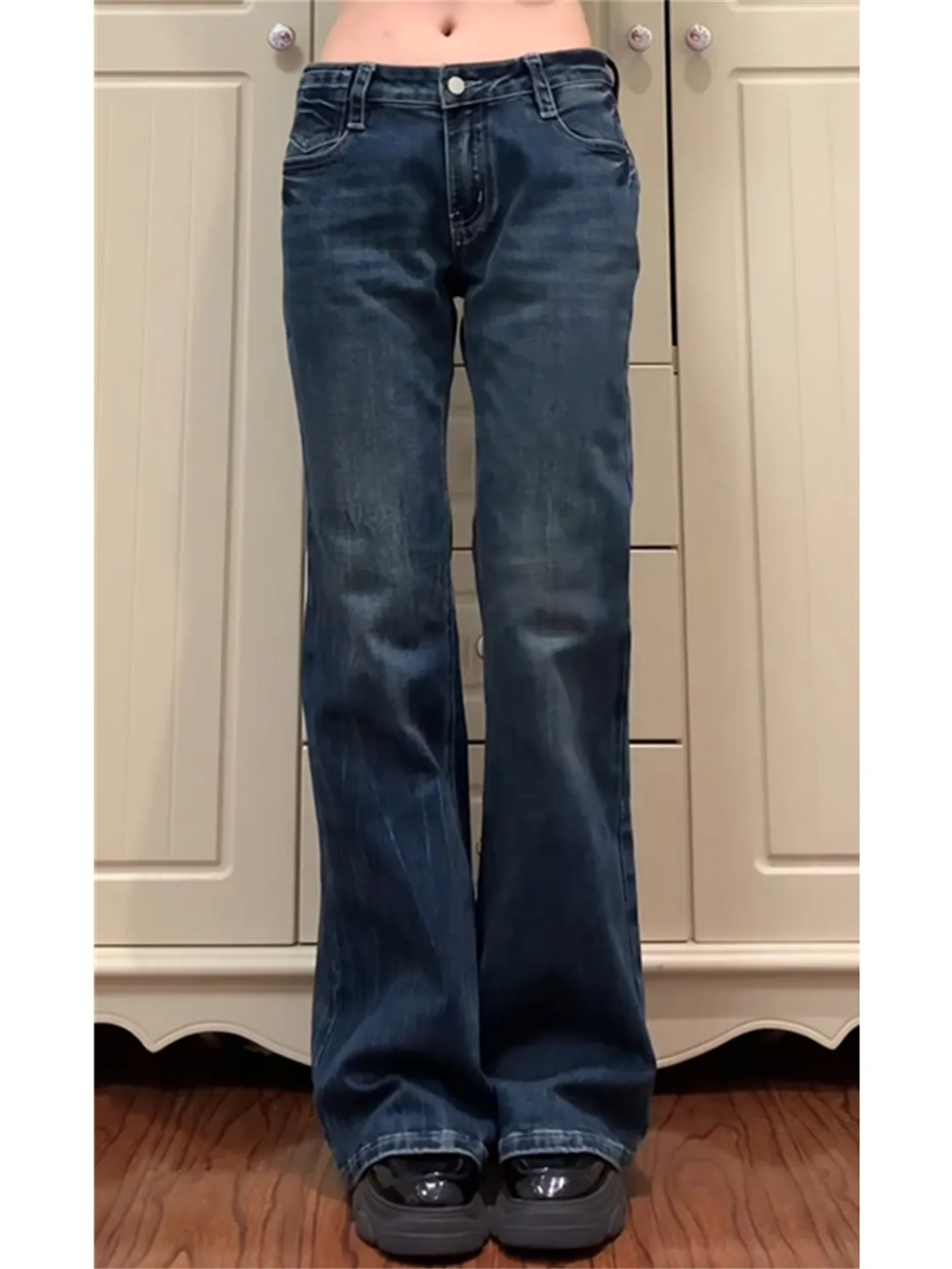 Retro American Vintage Hot Girl Low Waist Bell Bottom Jeans Women's Autumn Winter Slimming Straight Floor Length Pants
Retro American Vintage Hot Girl Low Waist Bell Bottom Jeans Women's Autumn Winter Slimming Straight Floor Length Pants