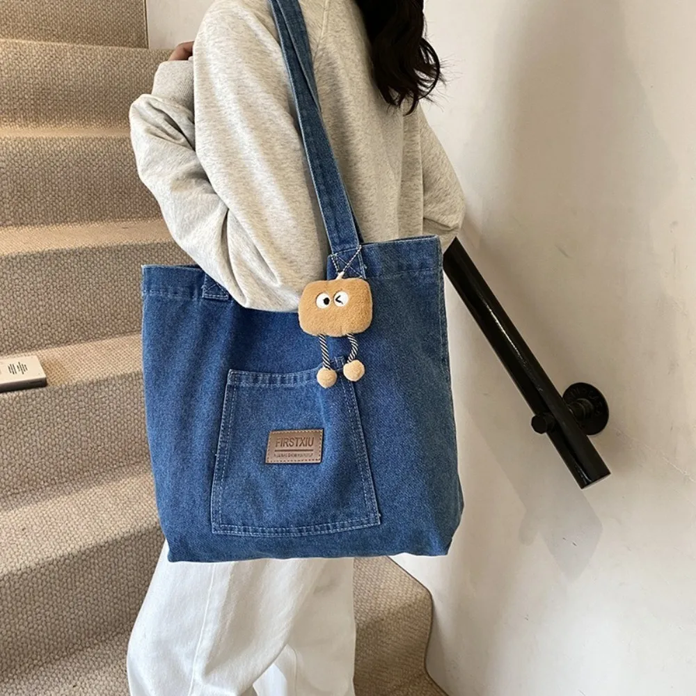 Fashion Washed Denim Shoulder Bag Solid Color Square Shape Women Handbag Large Capacity Denim Clutch Bag
Fashion Washed Denim Shoulder Bag Solid Color Square Shape Women Handbag Large Capacity Denim Clutch Bag