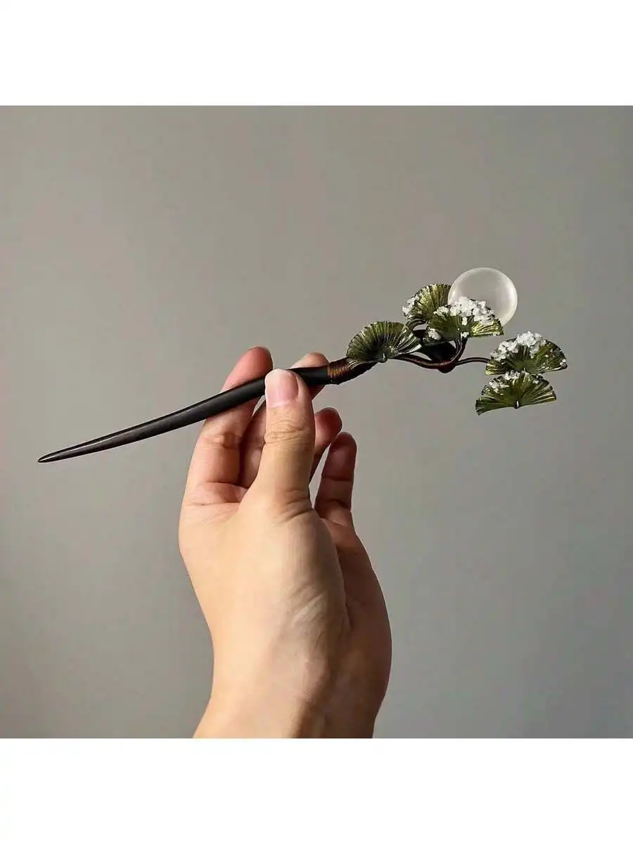 Chinese Style Ginkgo Leaf Hairpin With Pearl Ornament Traditional Hair Styling Accessory
Chinese Style Ginkgo Leaf Hairpin With Pearl Ornament Traditional Hair Styling Accessory