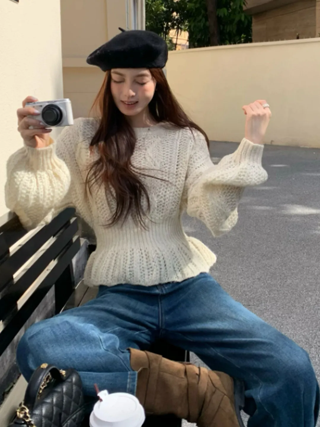 Женский круглый свитер-пуловер с рукавами-фонариками, приталенный, вязаный топ для повседневной носки, мягкий, из вискозы, с длинными рукавами, осенний...
Женский круглый свитер-пуловер с рукавами-фонариками, приталенный, вязаный топ для повседневной носки, мягкий, из вискозы, с длинными рукавами, осенний...