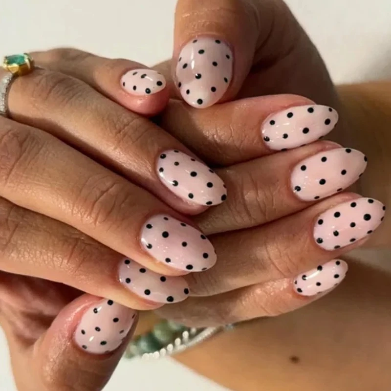 Retro Simple Almond Fake Nail Art French Polka Dot Leopard Pearlescent False Nail Charm Press on Nails Accessories Manicure Tool
Retro Simple Almond Fake Nail Art French Polka Dot Leopard Pearlescent False Nail Charm Press on Nails Accessories Manicure Tool