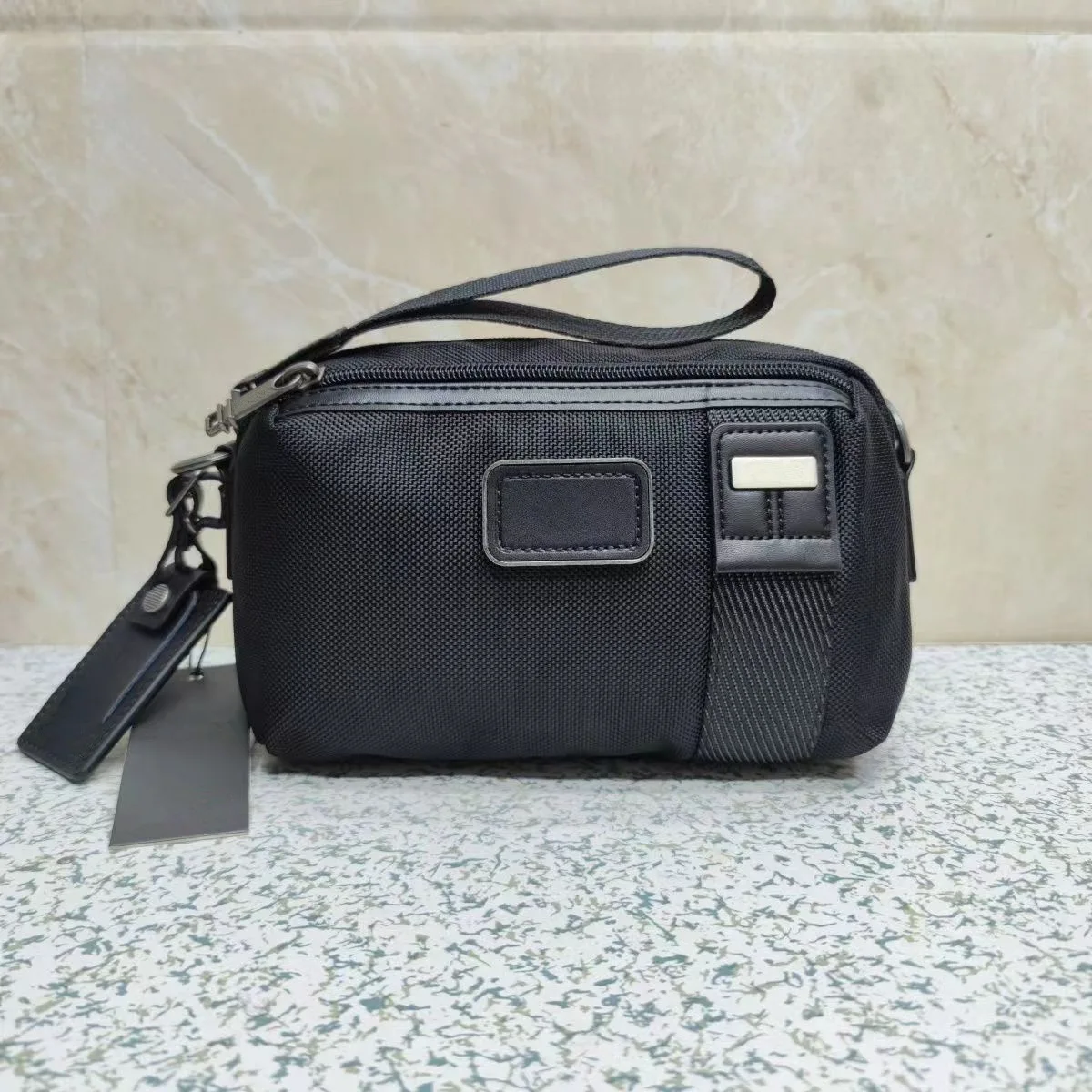 Multifunctional Business Casual Handbag Stylish Simple Versatile Shoulder Messenger Bag Handbag 2223406
Multifunctional Business Casual Handbag Stylish Simple Versatile Shoulder Messenger Bag Handbag 2223406