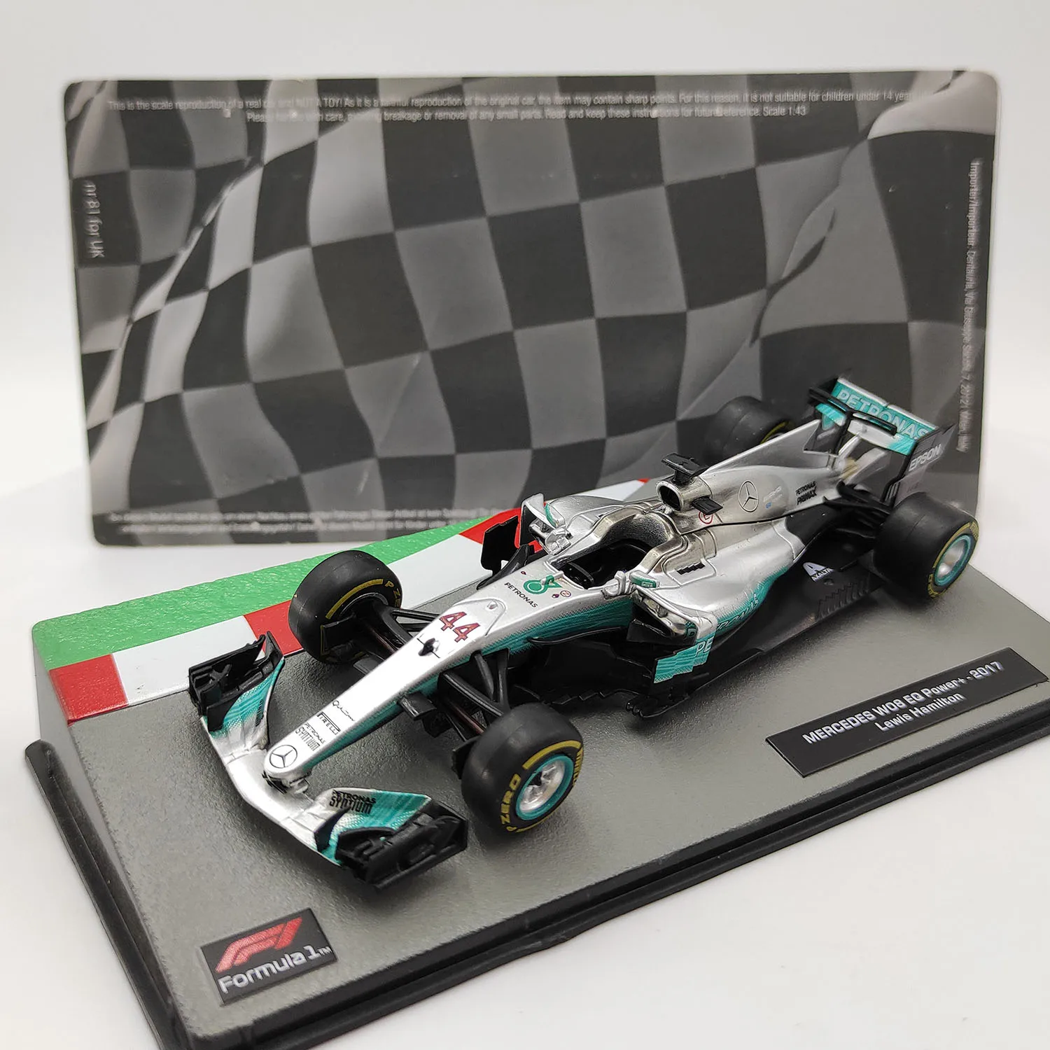Diecast IXO 1/43 Scale Mercedes Benz W08 2017#44 Racing Alloy Car Model Collectible Toy Gift Souvenir Display Ornament
Diecast IXO 1/43 Scale Mercedes Benz W08 2017#44 Racing Alloy Car Model Collectible Toy Gift Souvenir Display Ornament
