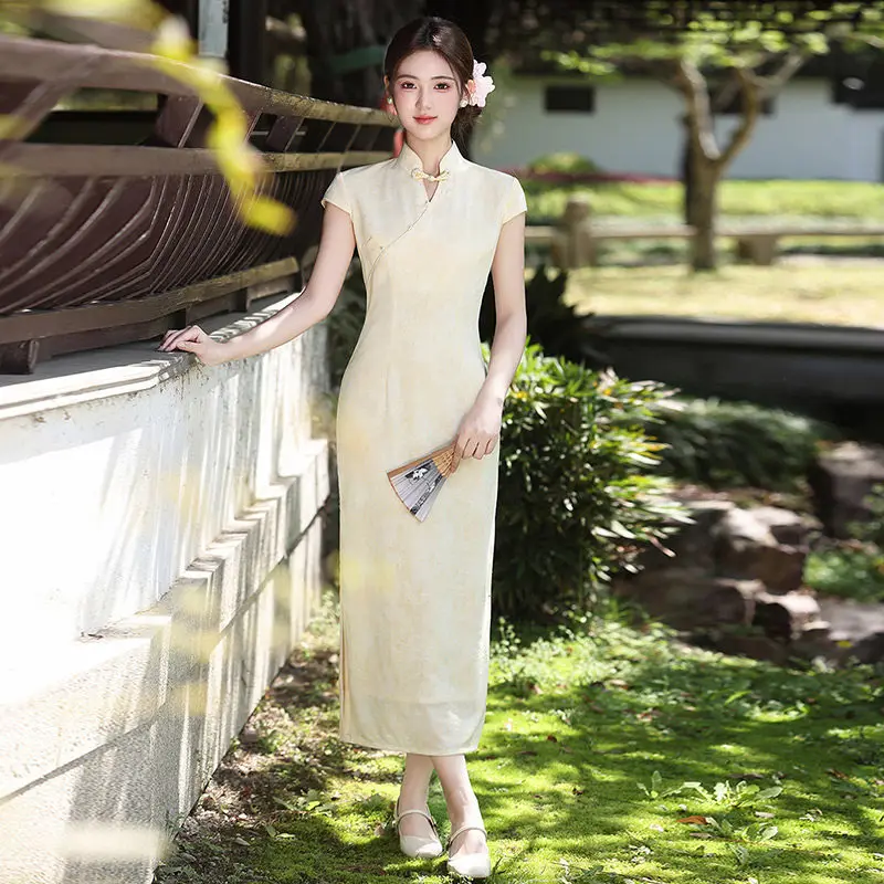 Spring Summer Sleeveless Chinese Style New Chinese Daily Suzhou Long Qipao Improved Young Style 2026 New Female Qipao Dress
Spring Summer Sleeveless Chinese Style New Chinese Daily Suzhou Long Qipao Improved Young Style 2026 New Female Qipao Dress