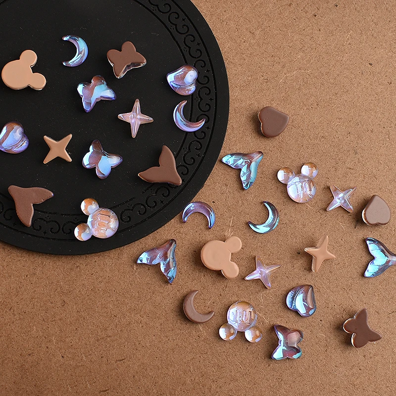 20/50PCS Maillard Cartoon Mixed Shape Nail Art Water Diamond Flat Bottom Brown Fish Tail Butterfly 3D Manicure DIY Decoration
20/50PCS Maillard Cartoon Mixed Shape Nail Art Water Diamond Flat Bottom Brown Fish Tail Butterfly 3D Manicure DIY Decoration