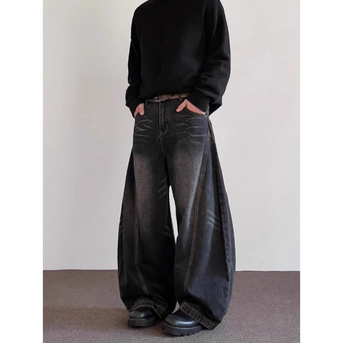 American Retro Cleanfit Large Size Jeans Straight Leg Wide Leg Pants Men Women High Street Loose Design Sense
American Retro Cleanfit Large Size Jeans Straight Leg Wide Leg Pants Men Women High Street Loose Design Sense