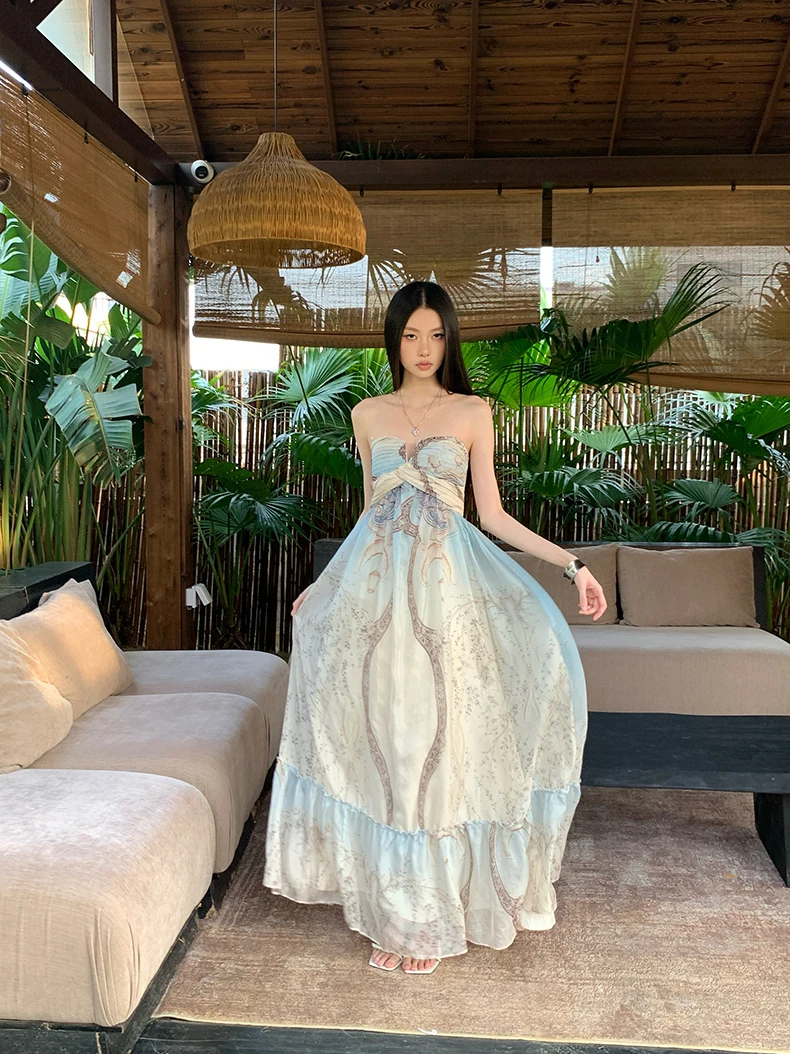 Elegant Long Sleeveless Print Maxi Dress Women's Island Style Loose Slimming Gown Casual Party Wear A-Line Skirt Gown
Elegant Long Sleeveless Print Maxi Dress Women's Island Style Loose Slimming Gown Casual Party Wear A-Line Skirt Gown