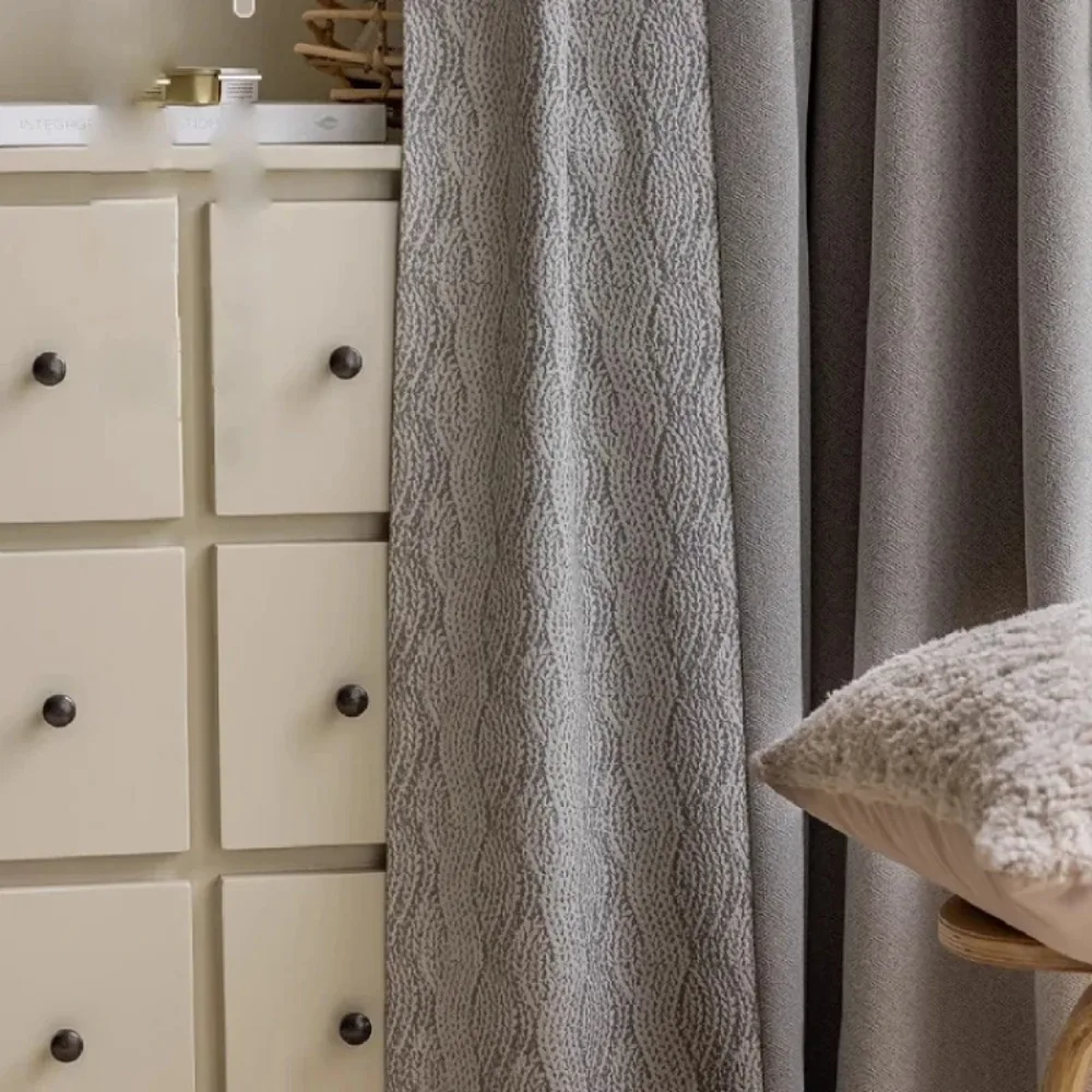Customized Grey Jacquard Chenille Patchwork Thickened Thermal Insulation Curtains For Living Room Bedroom French Window Balcony
Customized Grey Jacquard Chenille Patchwork Thickened Thermal Insulation Curtains For Living Room Bedroom French Window Balcony