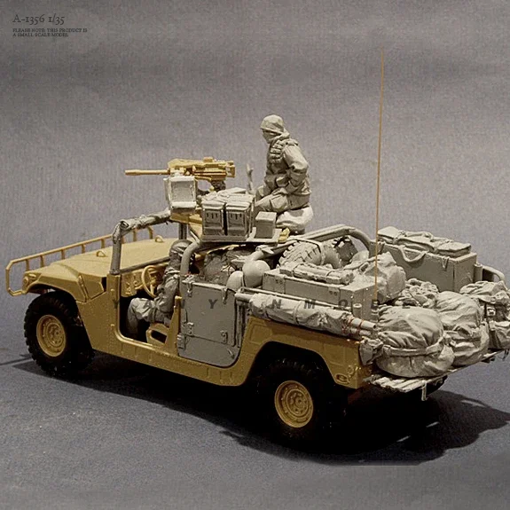 Модель солдата из смолы 1/35 года, бесцветная и самособранная Фигурка (2 солдата + искусственная кожа)
Модель солдата из смолы 1/35 года, бесцветная и самособранная Фигурка (2 солдата + искусственная кожа)