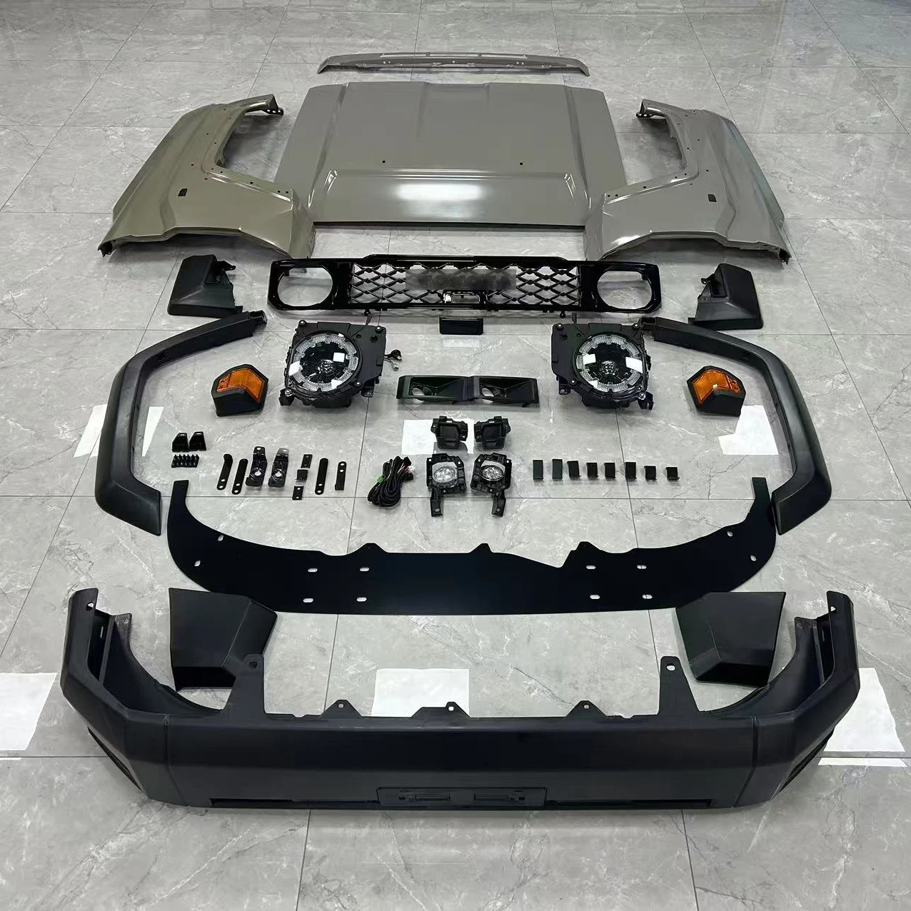 Car Facelift Bodykit Car Modification Parts Body Kit for Land Cruiser LC70 LC71 LC76 LC78 LC79 1994-2025 Land Cruiser
Car Facelift Bodykit Car Modification Parts Body Kit for Land Cruiser LC70 LC71 LC76 LC78 LC79 1994-2025 Land Cruiser