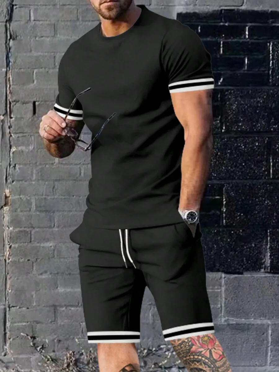 2pcs Mens Loose Casual Sports T-Shirt And Shorts Set Spring Summer
2pcs Mens Loose Casual Sports T-Shirt And Shorts Set Spring Summer