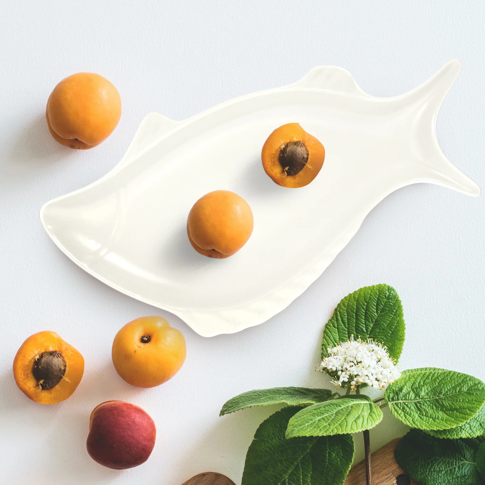 Ceramic Fish Shape Dinner Plate Sturdy Multi-Functional Food Tray Snack Holder Cake Serving Plate Home Restaurant
Ceramic Fish Shape Dinner Plate Sturdy Multi-Functional Food Tray Snack Holder Cake Serving Plate Home Restaurant