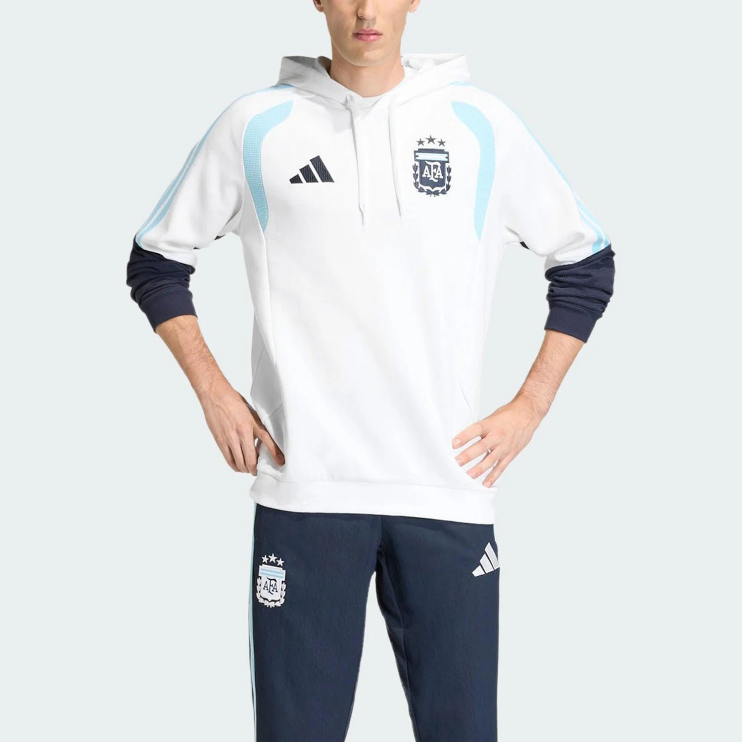 Adidas genuine winter men's hooded spliced football hoodie JY7020
Adidas genuine winter men's hooded spliced football hoodie JY7020