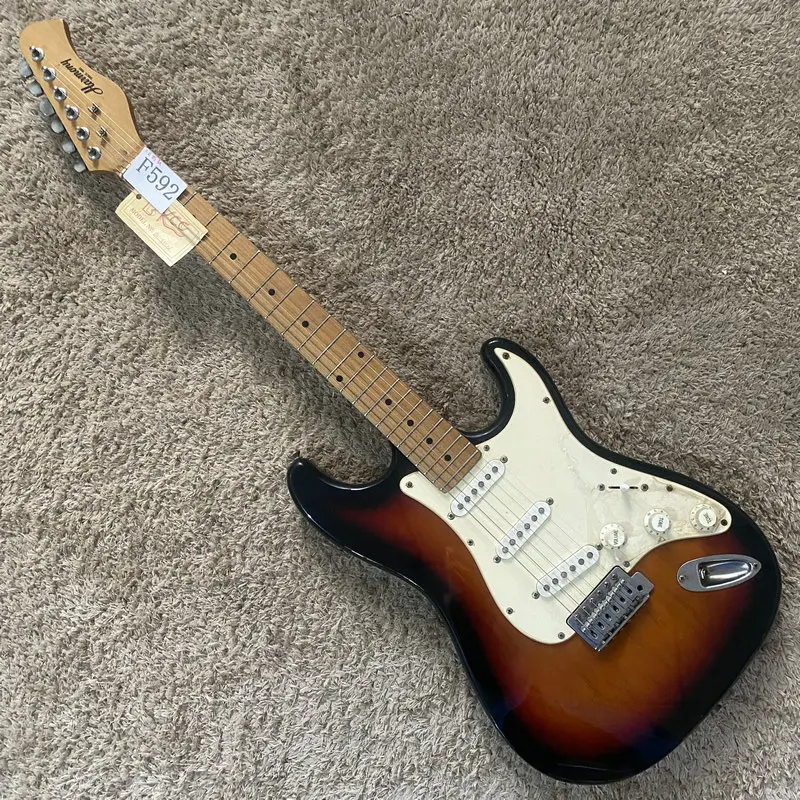 F592 Harmony Electric Guitar Sunburst Color Maple Fingerboard 22 Frets SSS Pickups Tremolo Guitar Stock Items Speical Sales
F592 Harmony Electric Guitar Sunburst Color Maple Fingerboard 22 Frets SSS Pickups Tremolo Guitar Stock Items Speical Sales