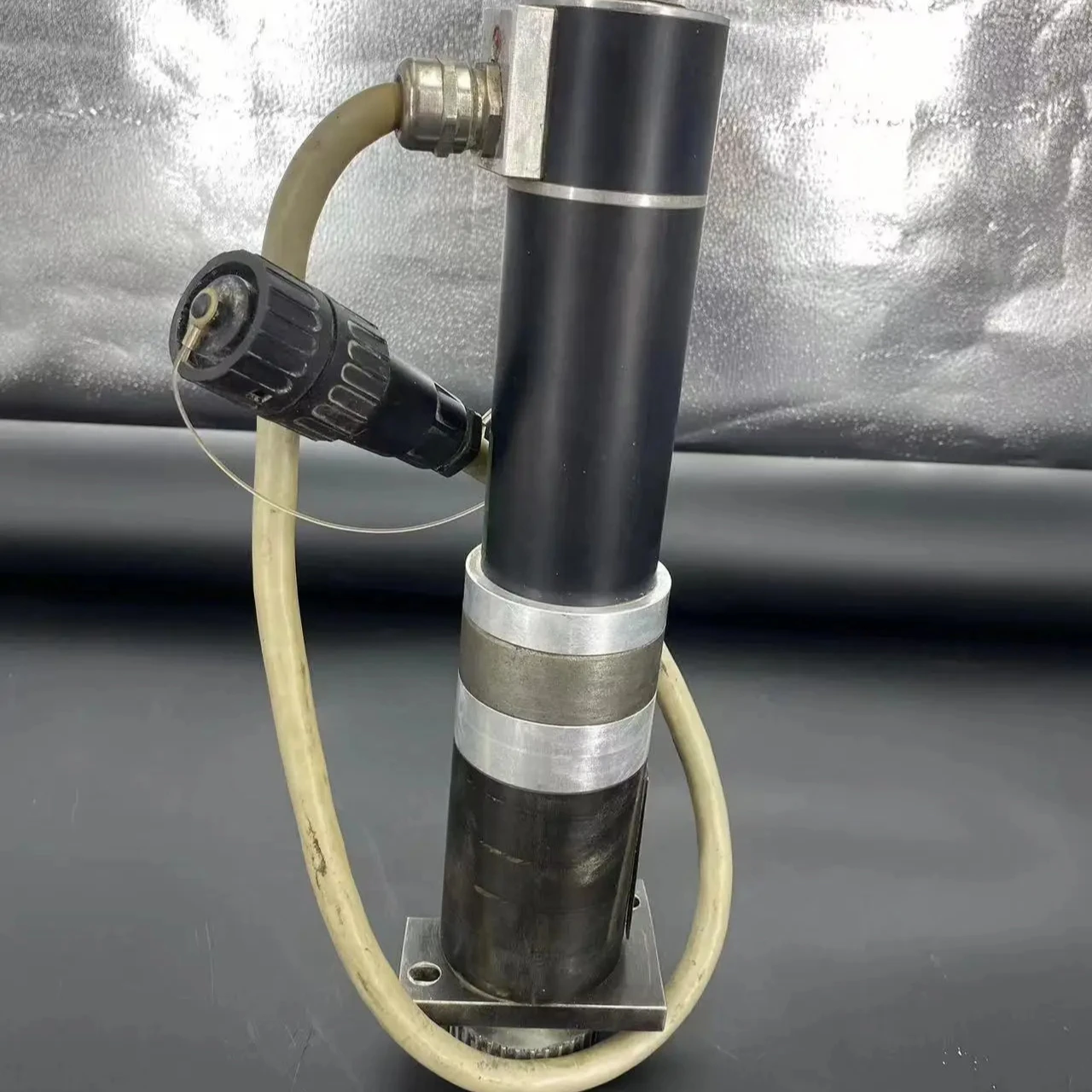 Original Delivery Suction Drum Motor M2.112.1311 for SM74 Offset Printing Machine Spare Parts
Original Delivery Suction Drum Motor M2.112.1311 for SM74 Offset Printing Machine Spare Parts