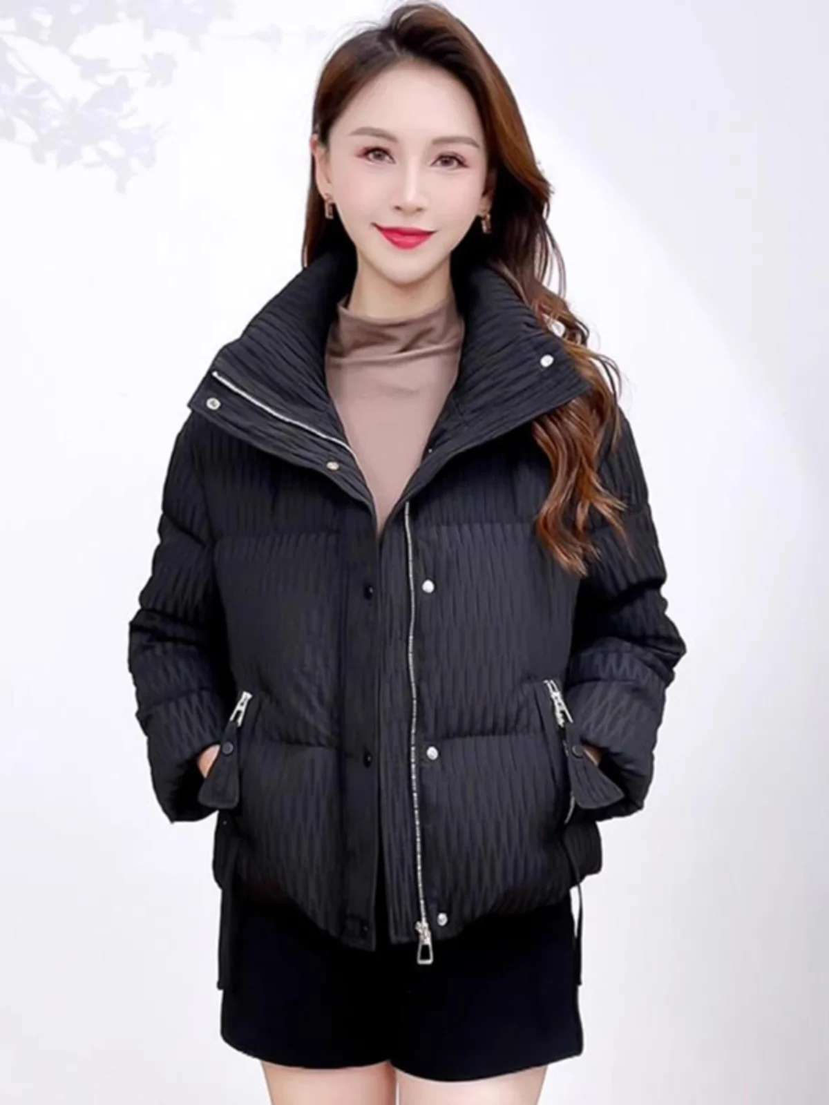 Faionable ort down Cotton Jaet Women's Winter New Sle Warm Design Versatile Outerwear Korean Sle Loose Fit Zipper
Faionable ort down Cotton Jaet Women's Winter New Sle Warm Design Versatile Outerwear Korean Sle Loose Fit Zipper