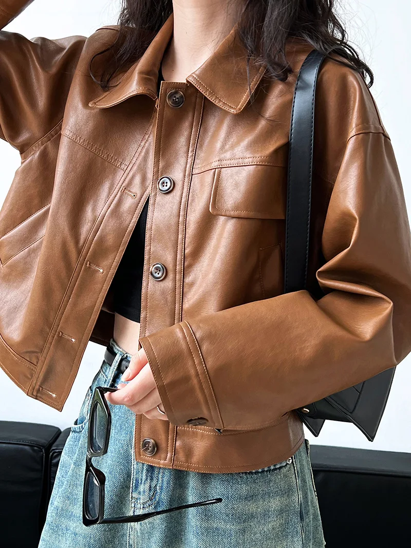 ENjoyce 2023 Autumn Vintage Women PU Leather Jacket Korean Fashion Lapel Cropped Top Motorcycle Biker y2k Coats 90s Clothes
ENjoyce 2023 Autumn Vintage Women PU Leather Jacket Korean Fashion Lapel Cropped Top Motorcycle Biker y2k Coats 90s Clothes