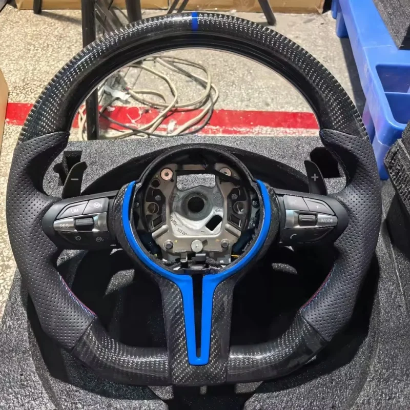 Customized Carbon Fiber Leather Car Steering Wheel For BMW FSeries 1 3 5 7 X5 F15 E70 X6 F16 X1 F20 F30 Car Interior Accessories
Customized Carbon Fiber Leather Car Steering Wheel For BMW FSeries 1 3 5 7 X5 F15 E70 X6 F16 X1 F20 F30 Car Interior Accessories
