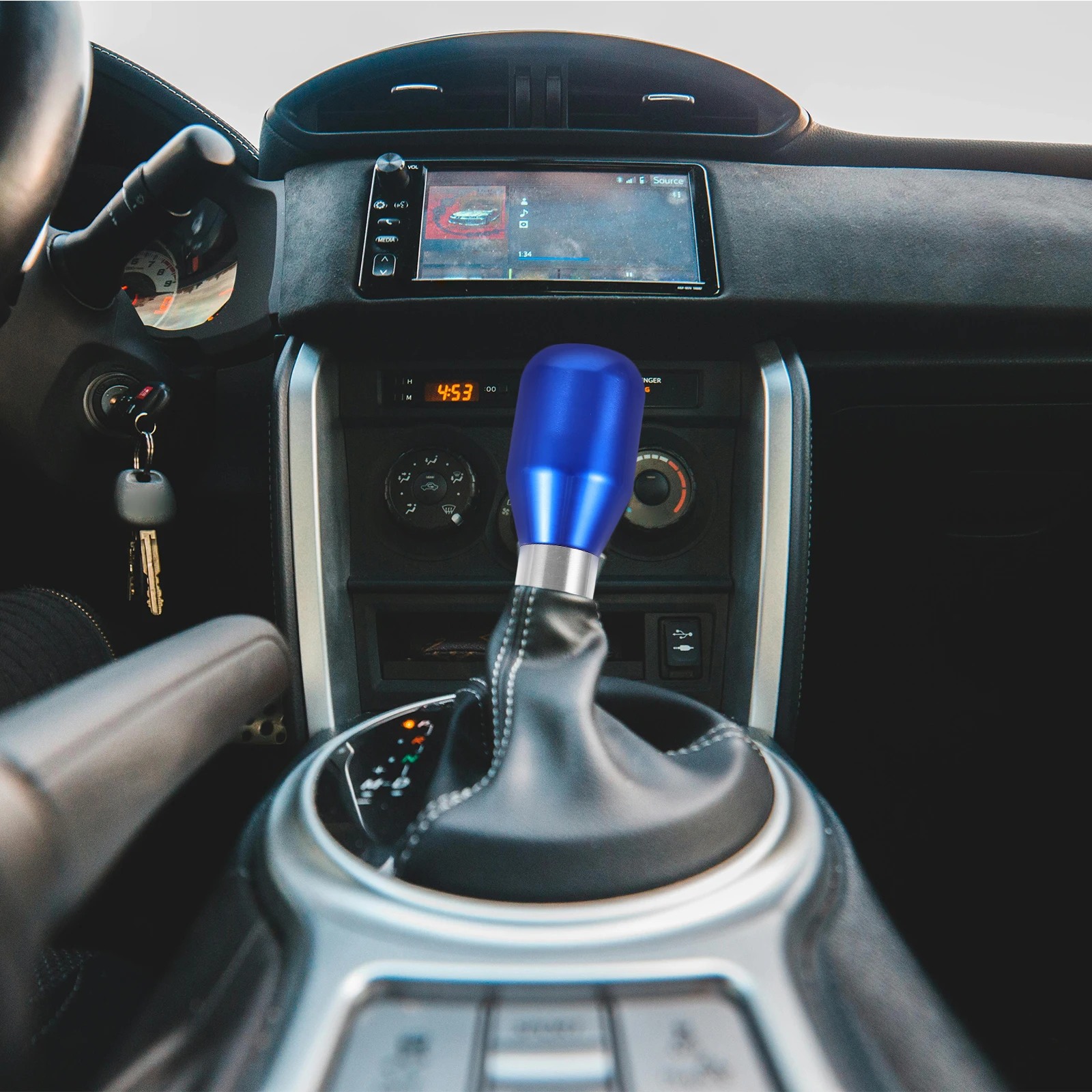 Stylish Gear 5-Speed Durable Decorative For Manual Automatic Cars Vehicle Stick Handle Easy Install Comfort Grip Elegant Design
Stylish Gear 5-Speed Durable Decorative For Manual Automatic Cars Vehicle Stick Handle Easy Install Comfort Grip Elegant Design