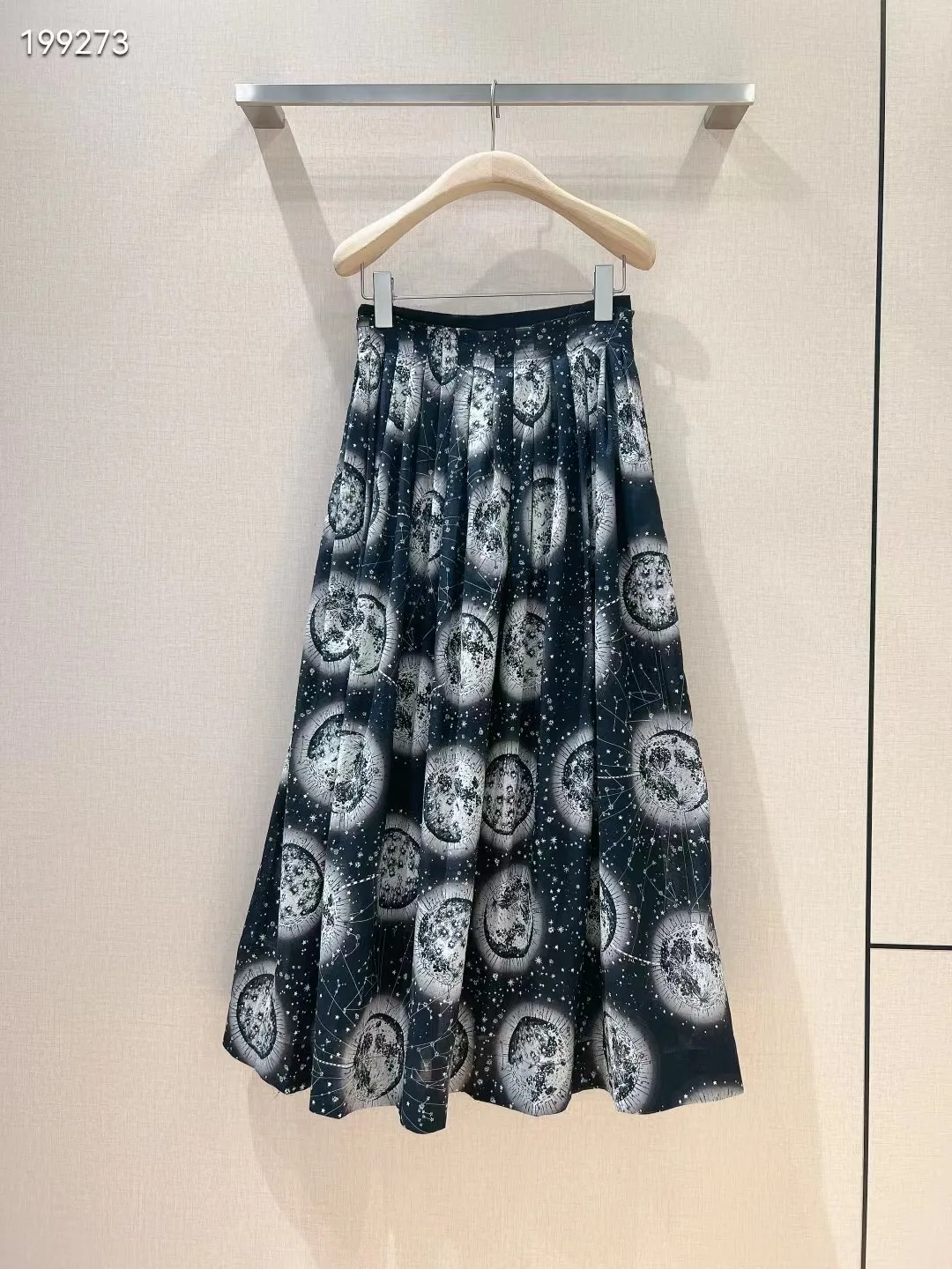wd0837 Fashion women Skirts 2024 Popular European Design party style Women's Clothing
wd0837 Fashion women Skirts 2024 Popular European Design party style Women's Clothing