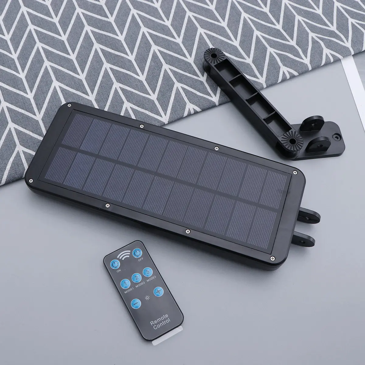 Solar Powered Outdoor Wall Lamp 60 LED Bright 900 Lumen Waterproof IP65 for Fence Balcony Steps Dock Pathway Square Night
Solar Powered Outdoor Wall Lamp 60 LED Bright 900 Lumen Waterproof IP65 for Fence Balcony Steps Dock Pathway Square Night