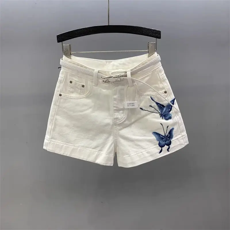 Fashion Butterfly Embroidered White Denim Shorts Women 2026 Summer New High Waist Versatile and Thin a Word Wide Leg Short Pants
Fashion Butterfly Embroidered White Denim Shorts Women 2026 Summer New High Waist Versatile and Thin a Word Wide Leg Short Pants