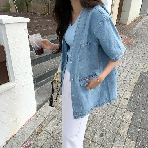Loose Short Sleeve Single Button Shirt Jacket Women's Korean Style Spring Autumn Winter Casual Inner Wear Regular Fit
Loose Short Sleeve Single Button Shirt Jacket Women's Korean Style Spring Autumn Winter Casual Inner Wear Regular Fit
