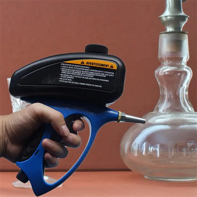 Pneumatic Sand Blasting Machine Handheld Glass Tombstone Sprayer Sandblasting Machine Anti-rust Sandblaster
Pneumatic Sand Blasting Machine Handheld Glass Tombstone Sprayer Sandblasting Machine Anti-rust Sandblaster