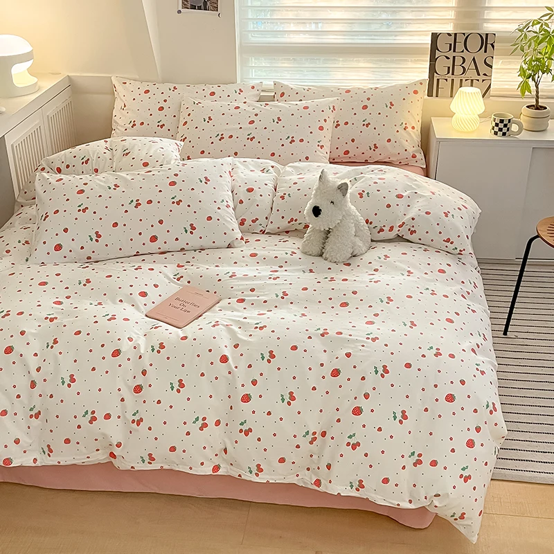 Kawaii, хлопковый пододеяльник с красной клубникой, комплект постельного белья с фруктами, детский пододеяльник с милыми животными для девочек и 2 наволочками
Kawaii, хлопковый пододеяльник с красной клубникой, комплект постельного белья с фруктами, детский пододеяльник с милыми животными для девочек и 2 наволочками