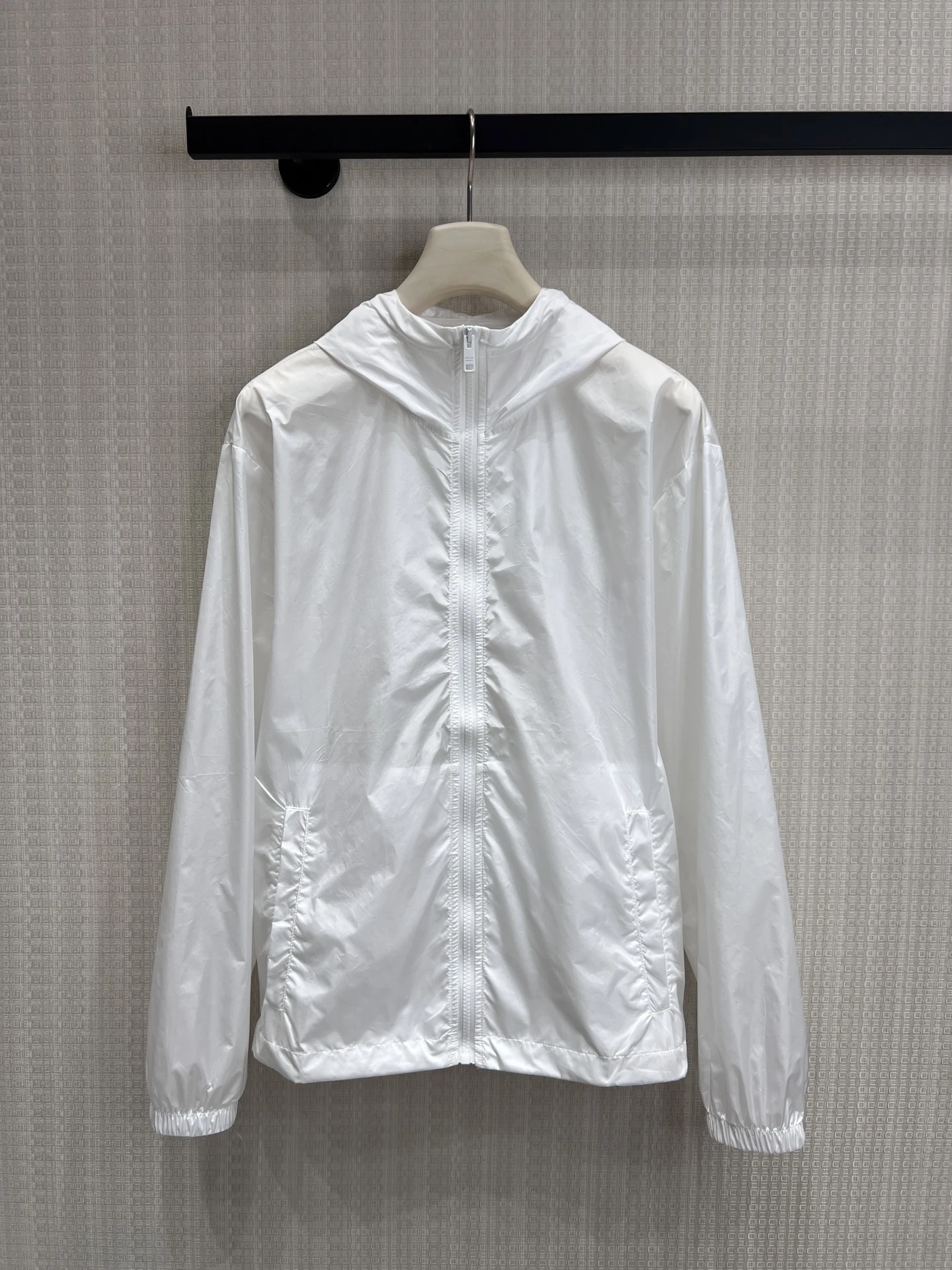 Women's Pure White Hooded Zipper Jacket Lightweight Breathable Loose Slimming Daily Versatile Commute Style Polyester Fiber
Women's Pure White Hooded Zipper Jacket Lightweight Breathable Loose Slimming Daily Versatile Commute Style Polyester Fiber