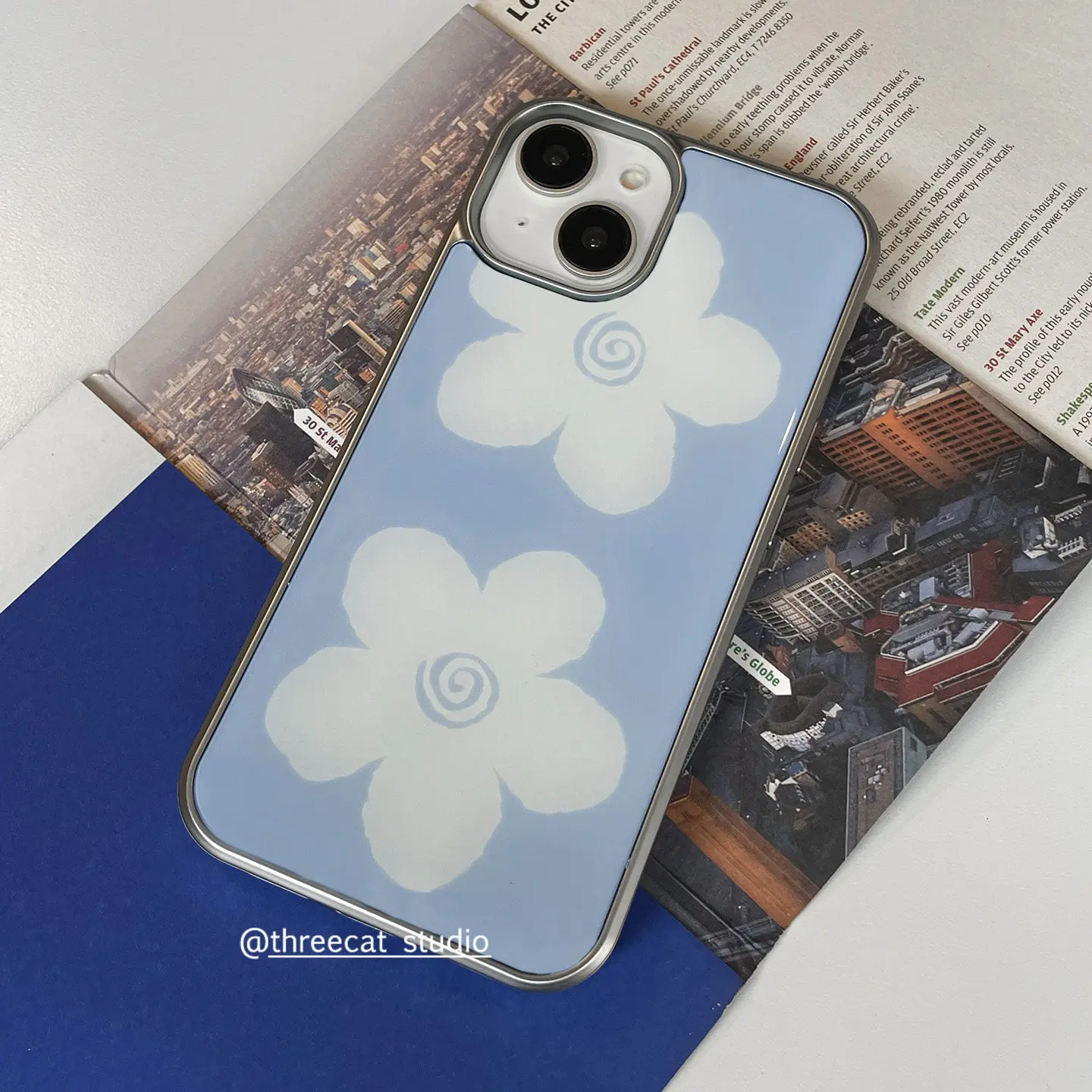 Ins Cute Yarn Little Bear Pattern Electroplated Drip Glue Phone Case For iPhone 17 Air 16 Pro Max 15 14 Plus 13 12 11 Back Cover
Ins Cute Yarn Little Bear Pattern Electroplated Drip Glue Phone Case For iPhone 17 Air 16 Pro Max 15 14 Plus 13 12 11 Back Cover