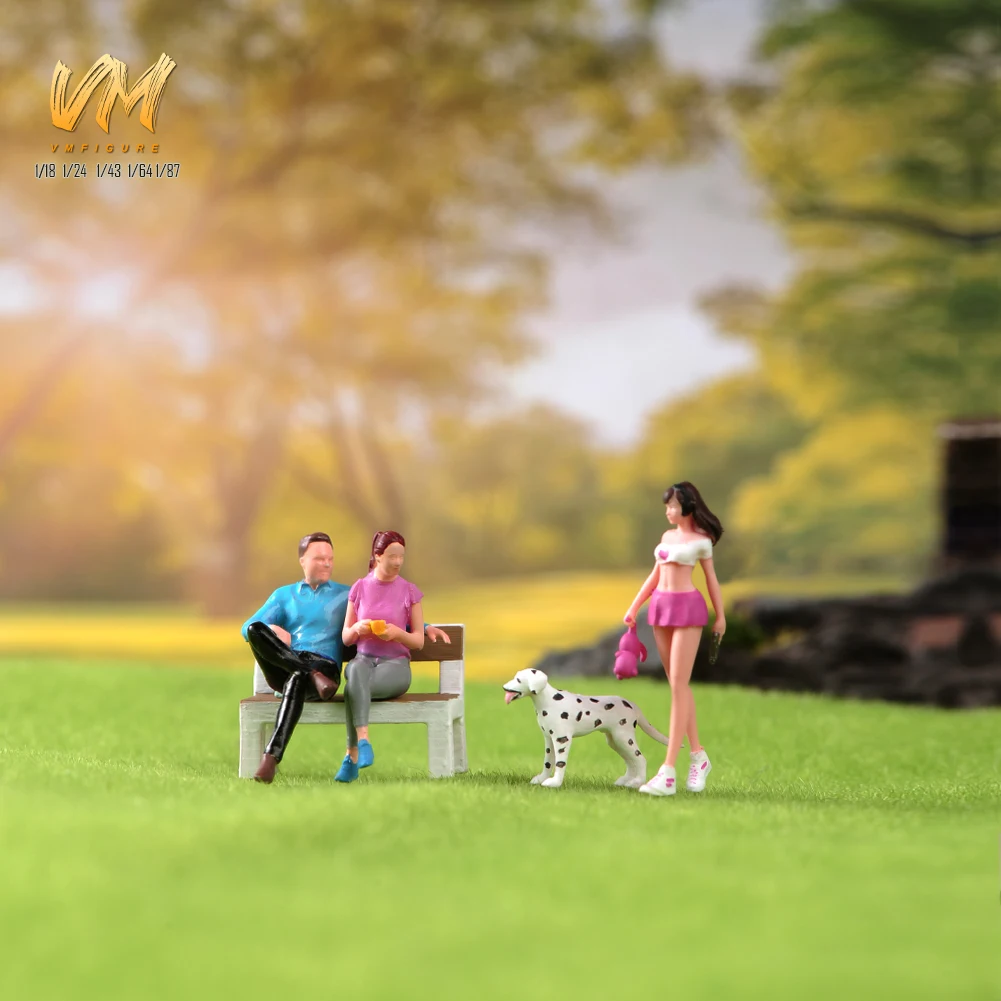 1/64 Anime Characters A Girl Walking Her Dog and A Couple Sitting On a Bench Scene Figure Model Miniature Dolls Collection Toys
1/64 Anime Characters A Girl Walking Her Dog and A Couple Sitting On a Bench Scene Figure Model Miniature Dolls Collection Toys