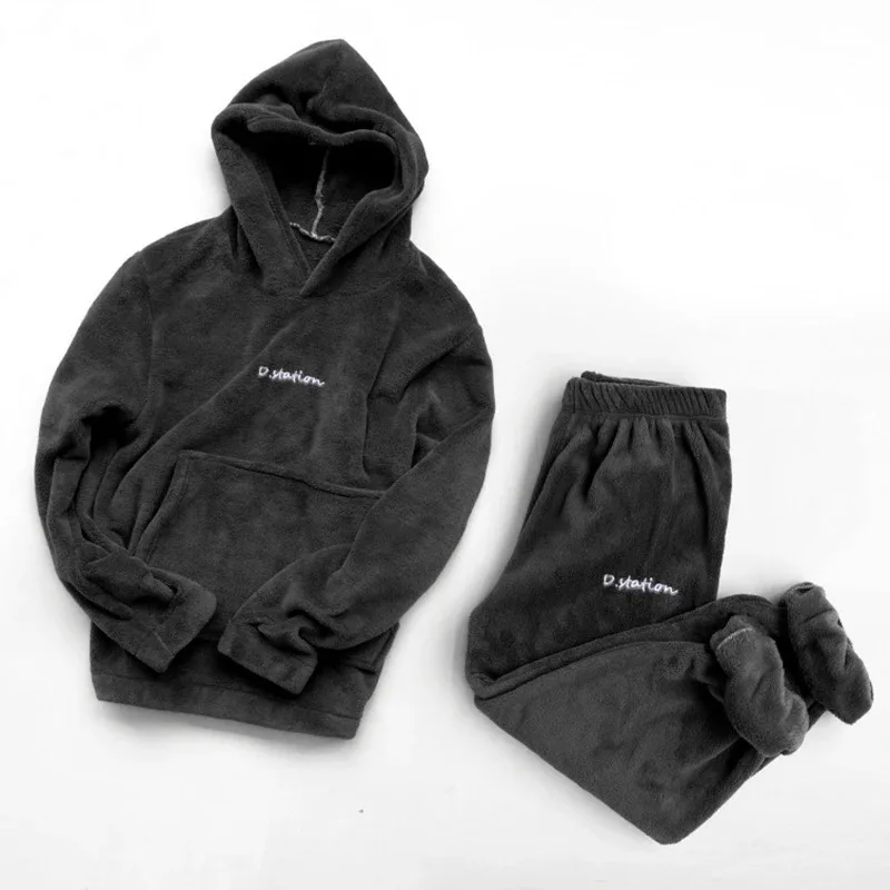 l2025l Хэллоуин коралловый флисовый пижамный комплект пара пижамный костюм для женщин и мужчин зимняя утепленная одежда для сна свободный комплект для сна домашняя одежда мягкая Wa
l2025l Хэллоуин коралловый флисовый пижамный комплект пара пижамный костюм для женщин и мужчин зимняя утепленная одежда для сна свободный комплект для сна домашняя одежда мягкая Wa