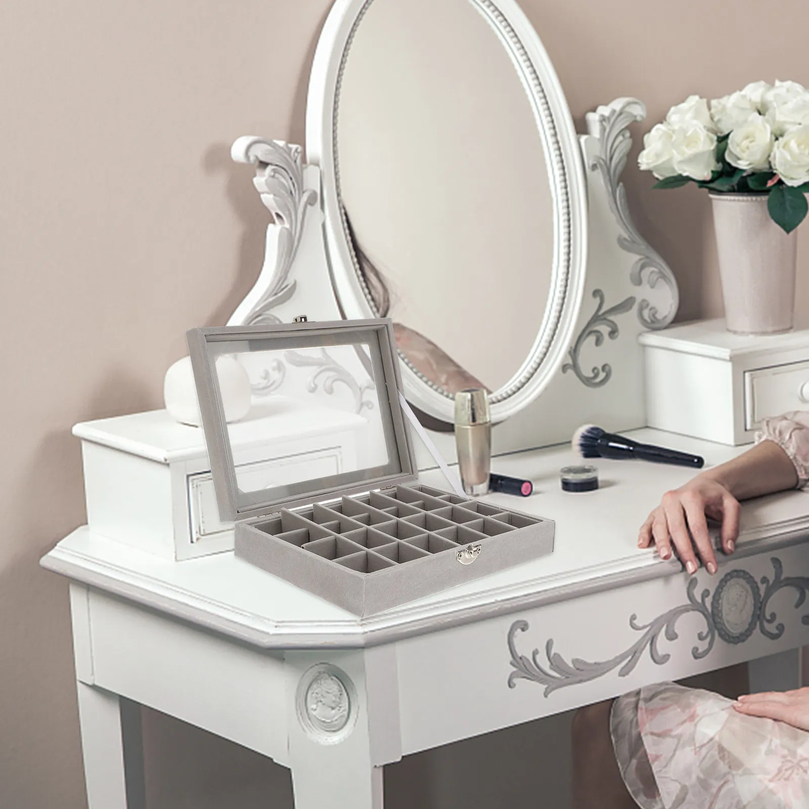 Шкатулка для украшений на 24 ячейки, серая, элегантный органайзер для ювелирных изделий со стеклянной крышкой, пылезащитный футляр для колец, серег и браслетов для женщин
Шкатулка для украшений на 24 ячейки, серая, элегантный органайзер для ювелирных изделий со стеклянной крышкой, пылезащитный футляр для колец, серег и браслетов для женщин