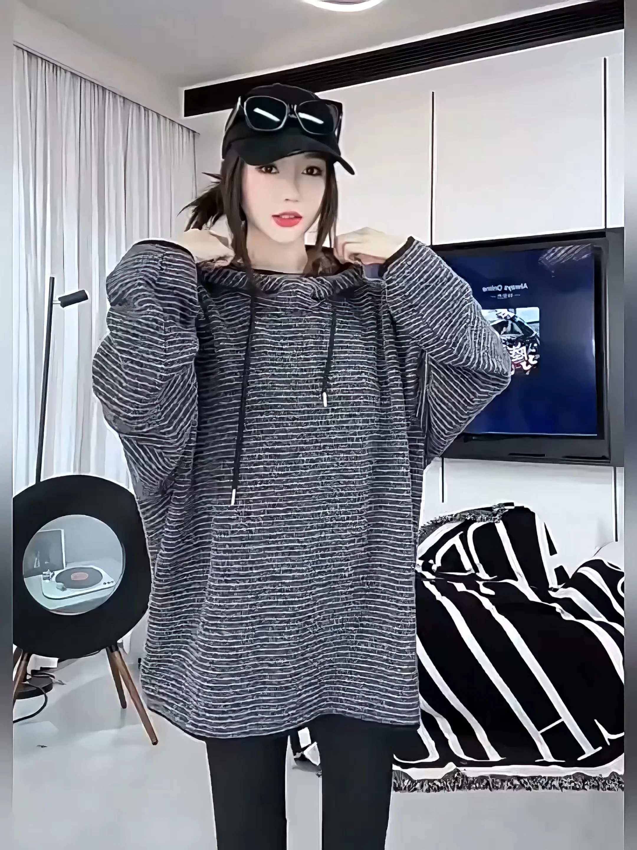 Корейская женская свободная толстовка с капюшоном Long Sve, толстовка с воротником-стойкой на подкладке, повседневный удобный зимний топ
Корейская женская свободная толстовка с капюшоном Long Sve, толстовка с воротником-стойкой на подкладке, повседневный удобный зимний топ