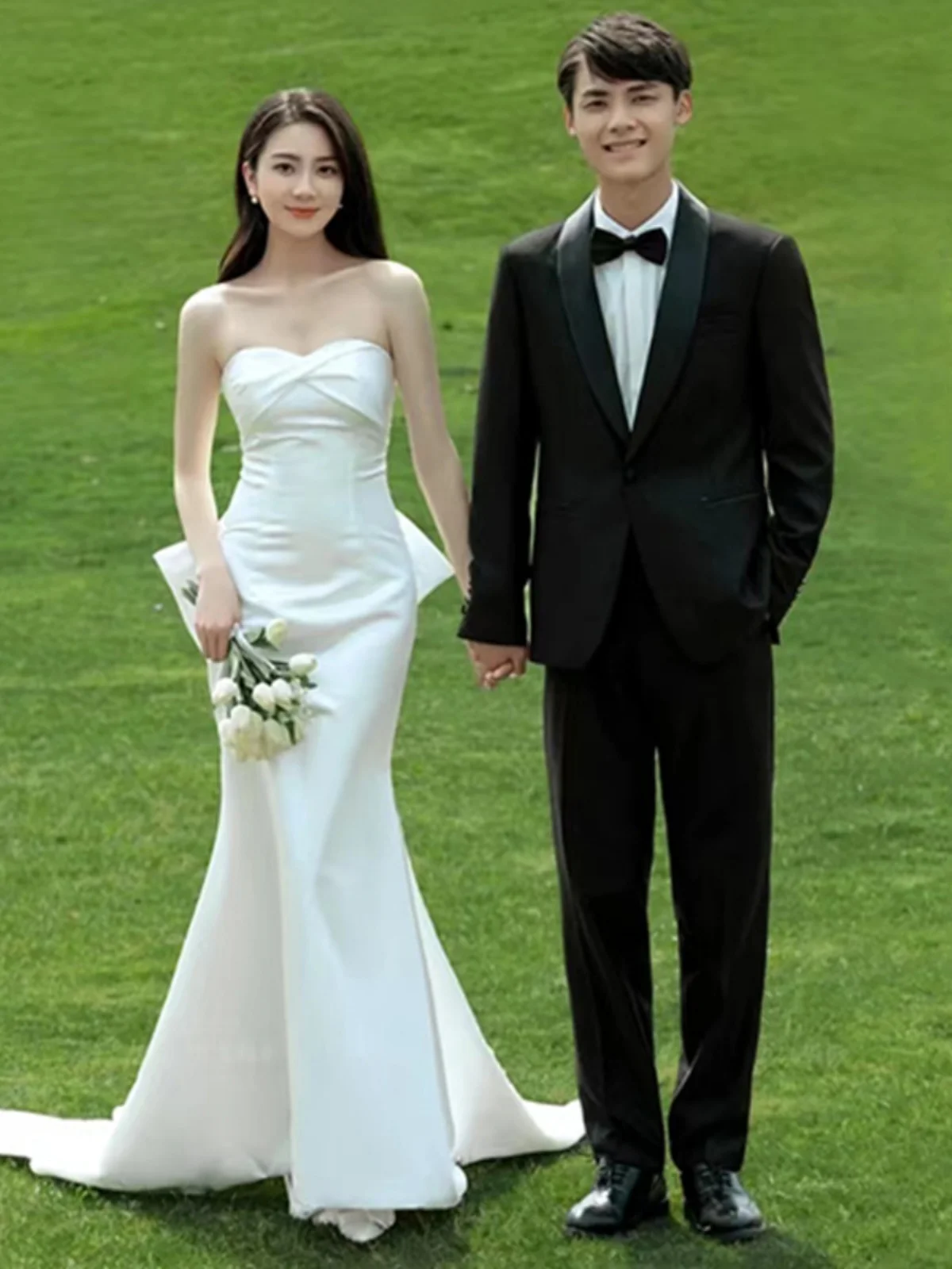 Шелковое атласное свадебное платье фасона «русалка» для молодых женщин 8-25 лет, новое, простое, стройнящее, для выхода на свадьбу
Шелковое атласное свадебное платье фасона «русалка» для молодых женщин 8-25 лет, новое, простое, стройнящее, для выхода на свадьбу