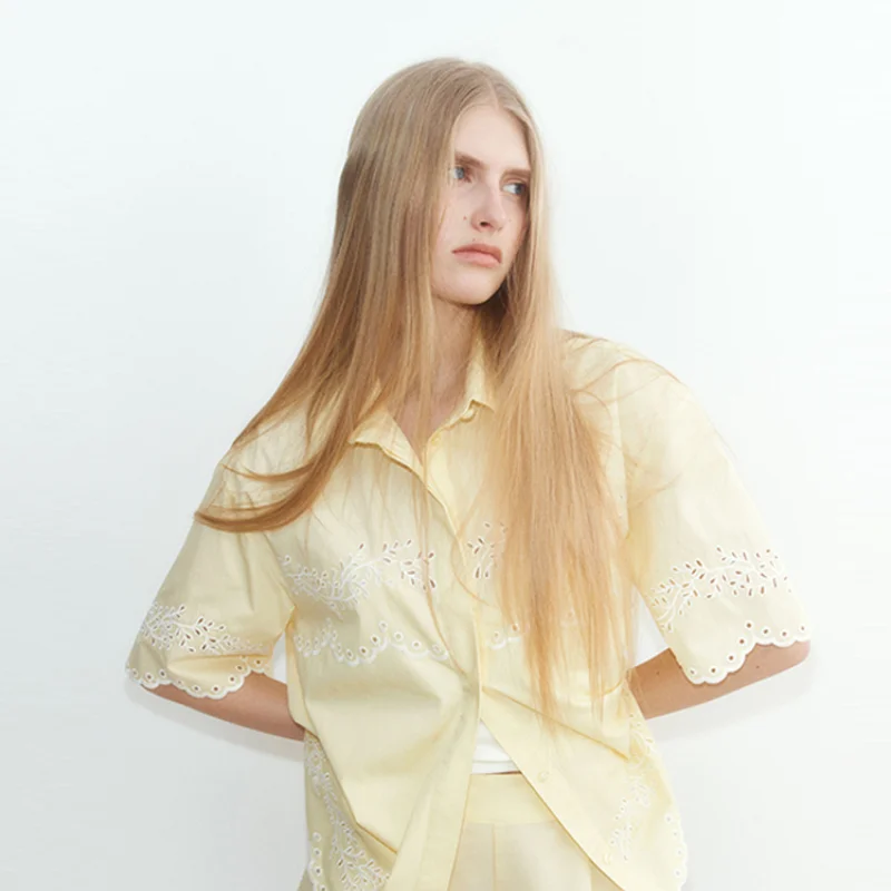 Casual Summer Hollow Out Solid Top Short Sets Loose Chic Half Sleeve Lapel Breasted Shirt High Waist Shorts Beach Two-piece
Casual Summer Hollow Out Solid Top Short Sets Loose Chic Half Sleeve Lapel Breasted Shirt High Waist Shorts Beach Two-piece