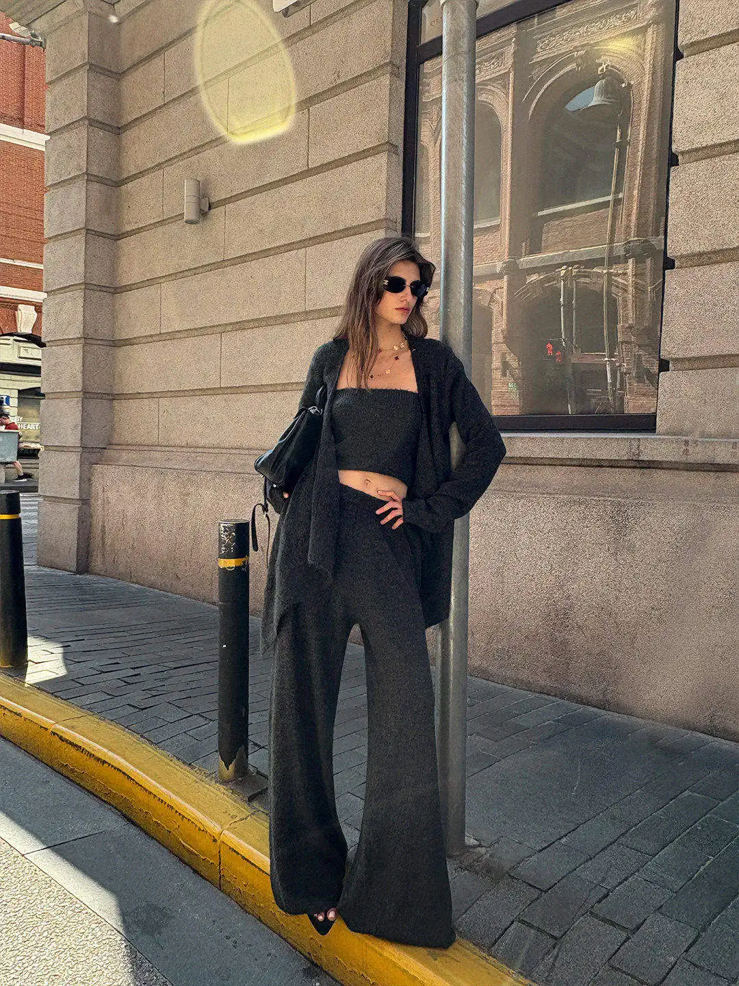 Luna7xi Deep Grey Long Open Cardigan Top Women's Straight Casual Pants Tube Top Fashionable Fashion Set Women's Suit
Luna7xi Deep Grey Long Open Cardigan Top Women's Straight Casual Pants Tube Top Fashionable Fashion Set Women's Suit