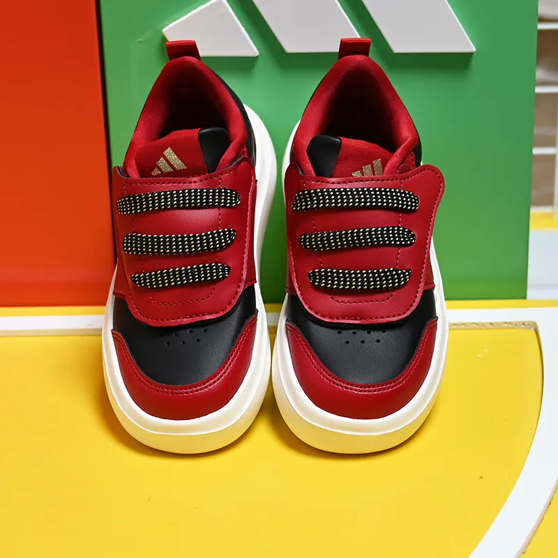 Adidas children's shoes boys and girls sports shoes 2025 new children children light Velcro sports shoes JR3358
Adidas children's shoes boys and girls sports shoes 2025 new children children light Velcro sports shoes JR3358