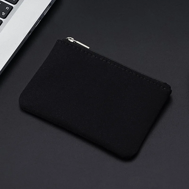 Mini Leather Wallet Simple and Portable Small Zipper Retro Coin Bag for Men and Women Slim Credit Card Holder
Mini Leather Wallet Simple and Portable Small Zipper Retro Coin Bag for Men and Women Slim Credit Card Holder