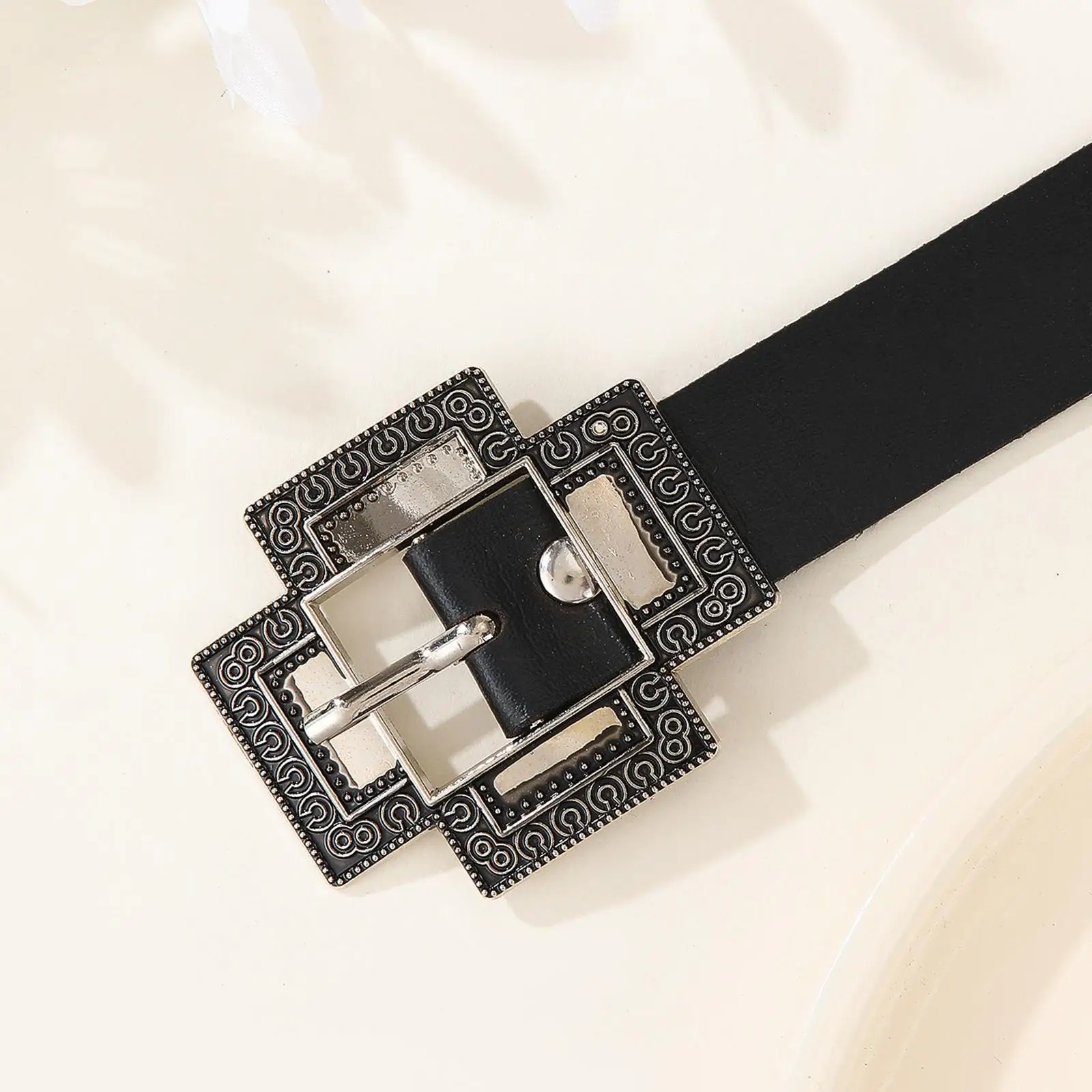 Western Belt Beaded Rock Strap Hollow Disc Belt PU Leather Belt Women Waist Belt for Jeans Party Casual Pants Gothic Clothing
Western Belt Beaded Rock Strap Hollow Disc Belt PU Leather Belt Women Waist Belt for Jeans Party Casual Pants Gothic Clothing